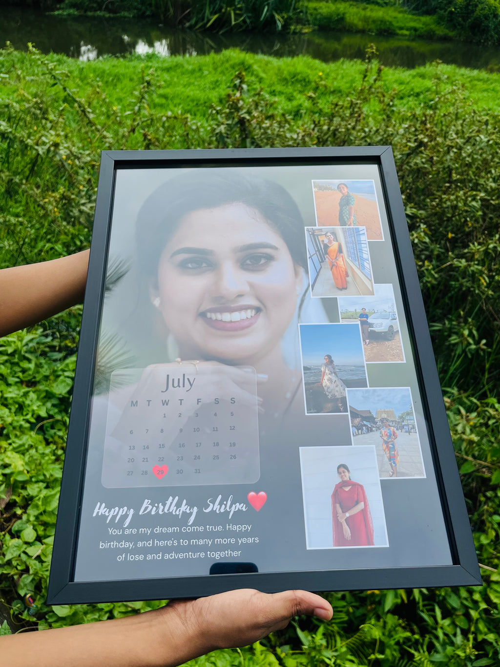 Trendy calendar frame by framista